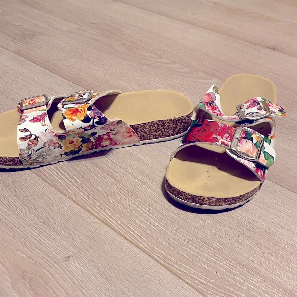 Comfortable sandals, SALE